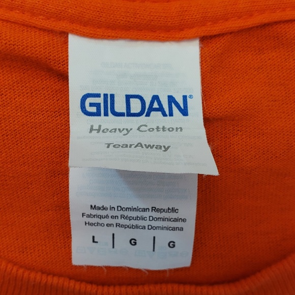 UNIVERSITY OF FLORIDA GATORS WOMANS BASKETBALL TEE - Picture 2 of 4